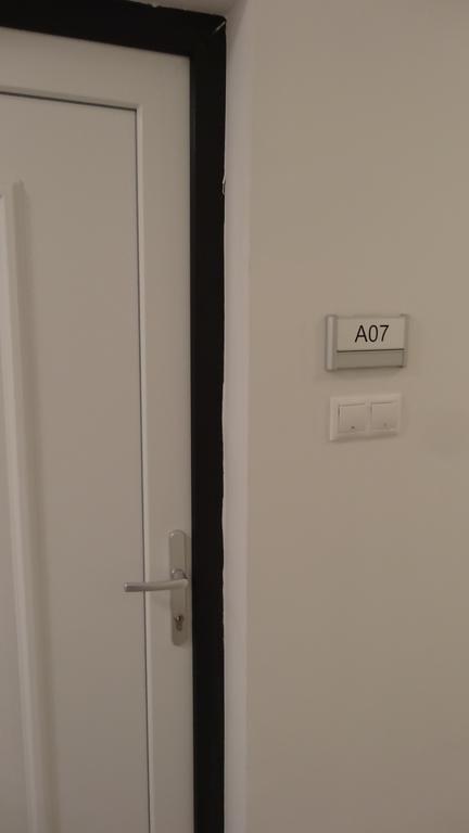 Sweet Home Apartment Győr Esterno foto
